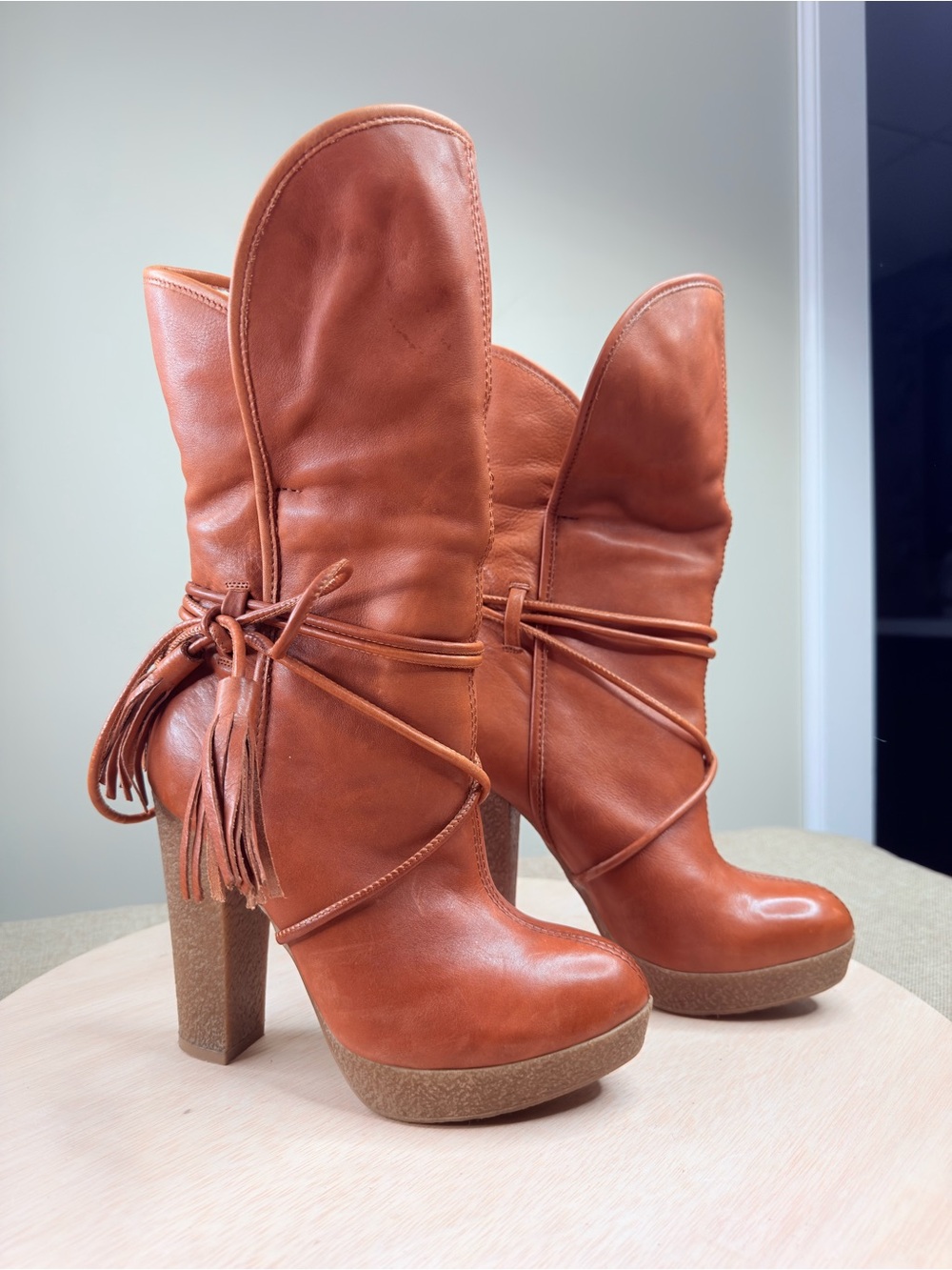 LIKE NEW - Vintage Miss Sixty Women’s Leather/Shearling Heel Boots 38.5